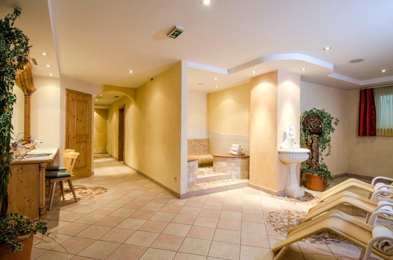 Hotel Garni Siegele - Inklusive Silvretta-Card Premium Ischgl Exteriér fotografie
