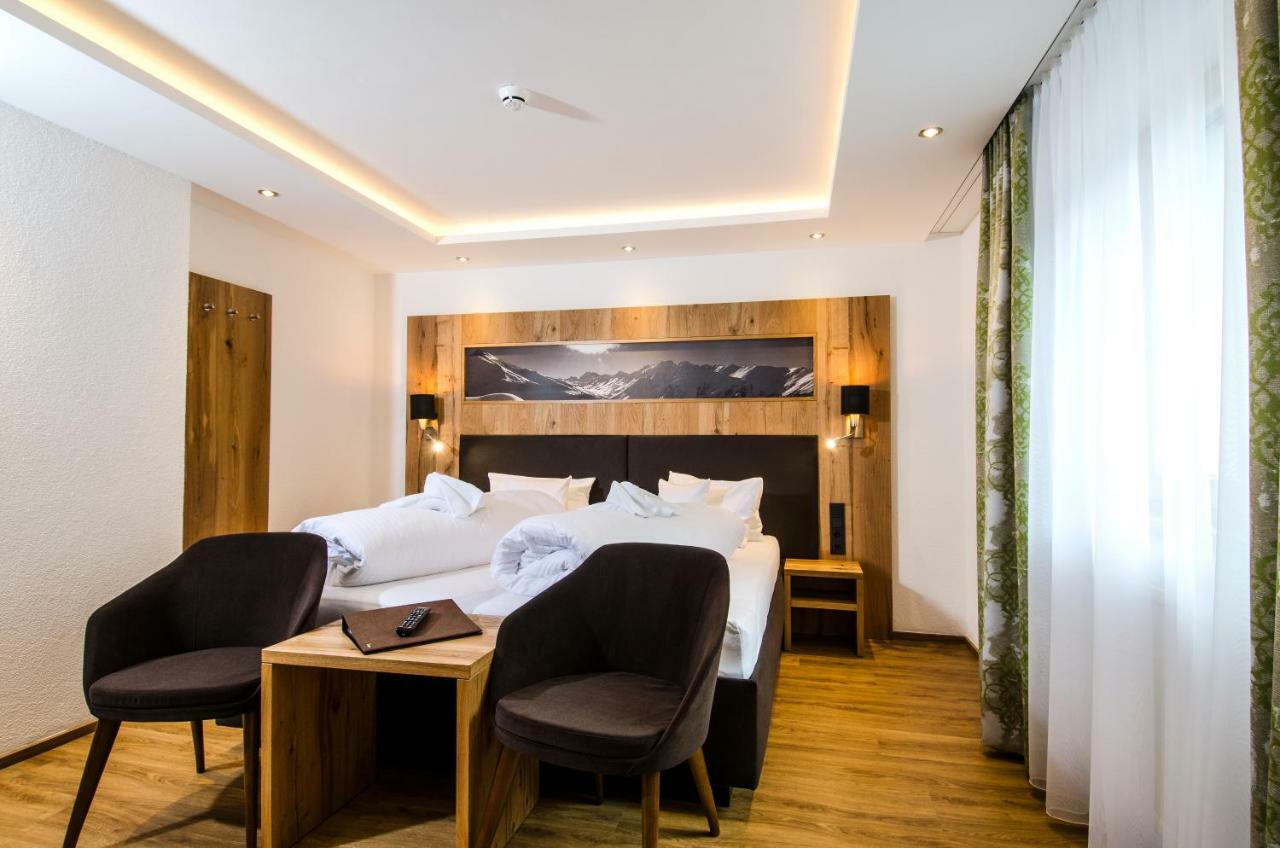 Hotel Garni Siegele - Inklusive Silvretta-Card Premium Ischgl Exteriér fotografie